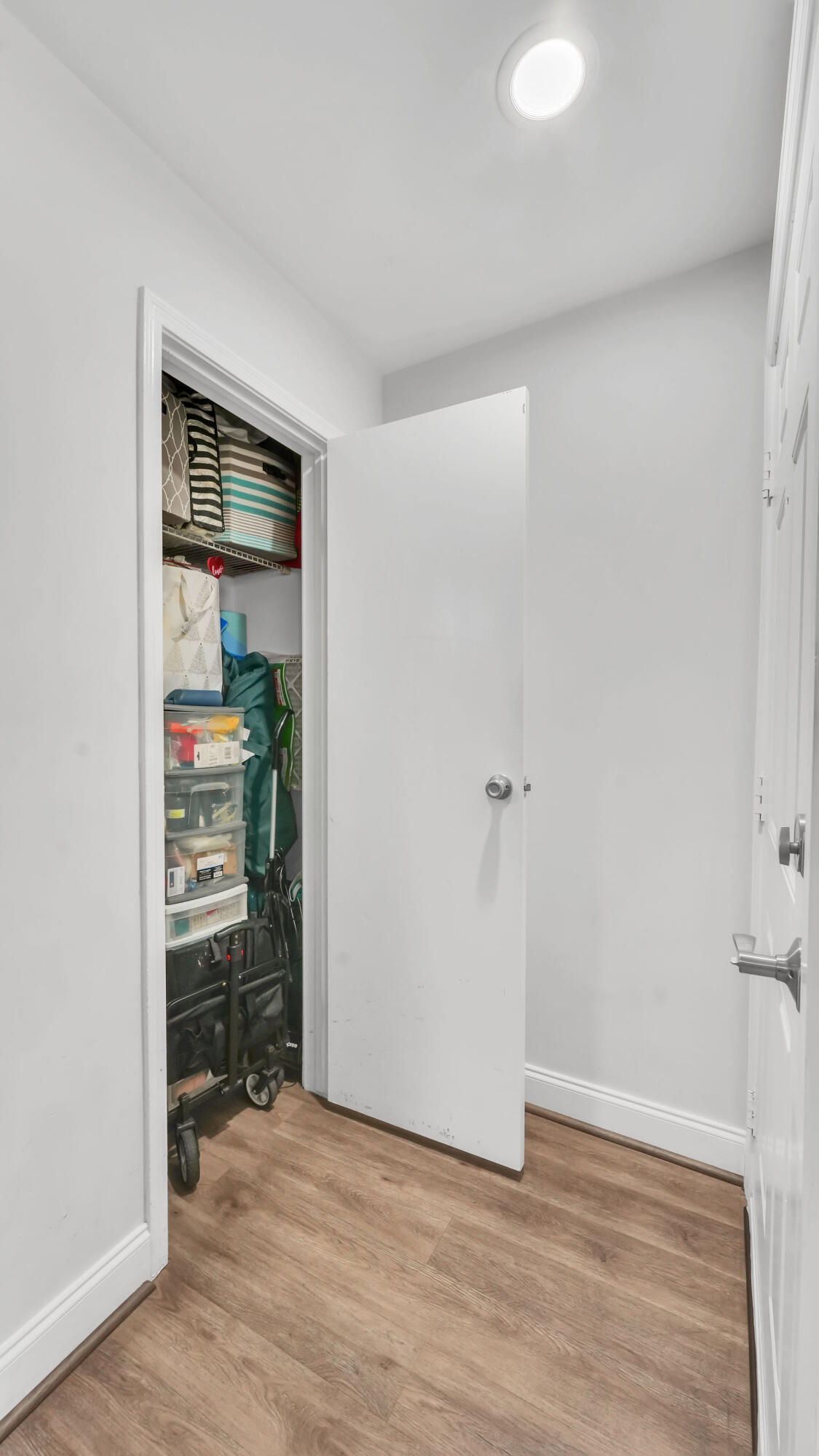 875 Riverside Drive 726