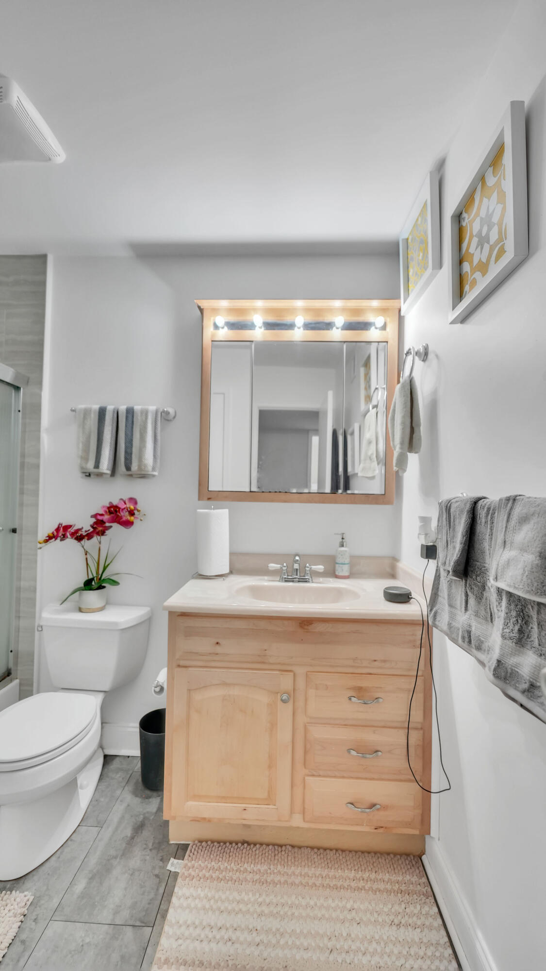 SAVANNAH AT RIVERSIDE CONDO - Residential