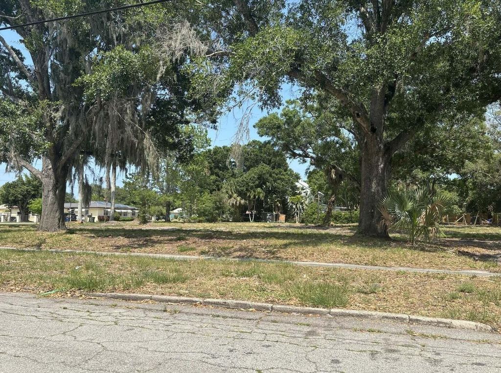 Photo of Tbd S 8th Street, Fort Pierce, FL 34950 (MLS # R11109183)