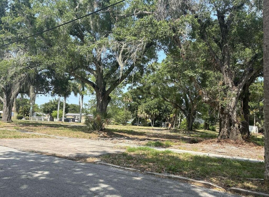 Photo of Tbd S 8th Street, Fort Pierce, FL 34950 (MLS # R11109183)