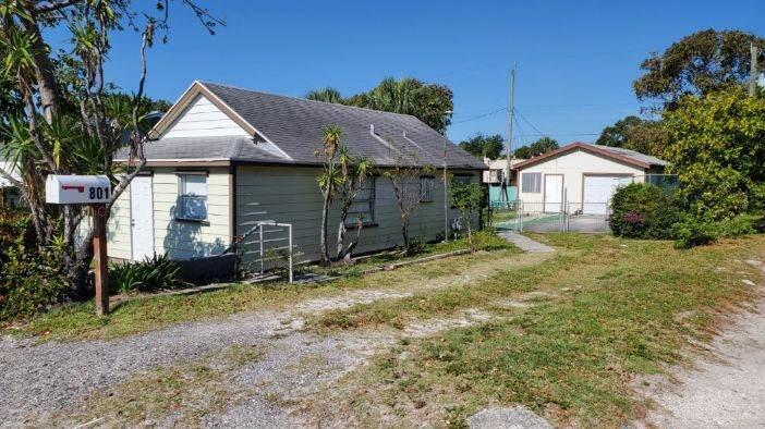 LAKE WORTH TOWN OF - Residential