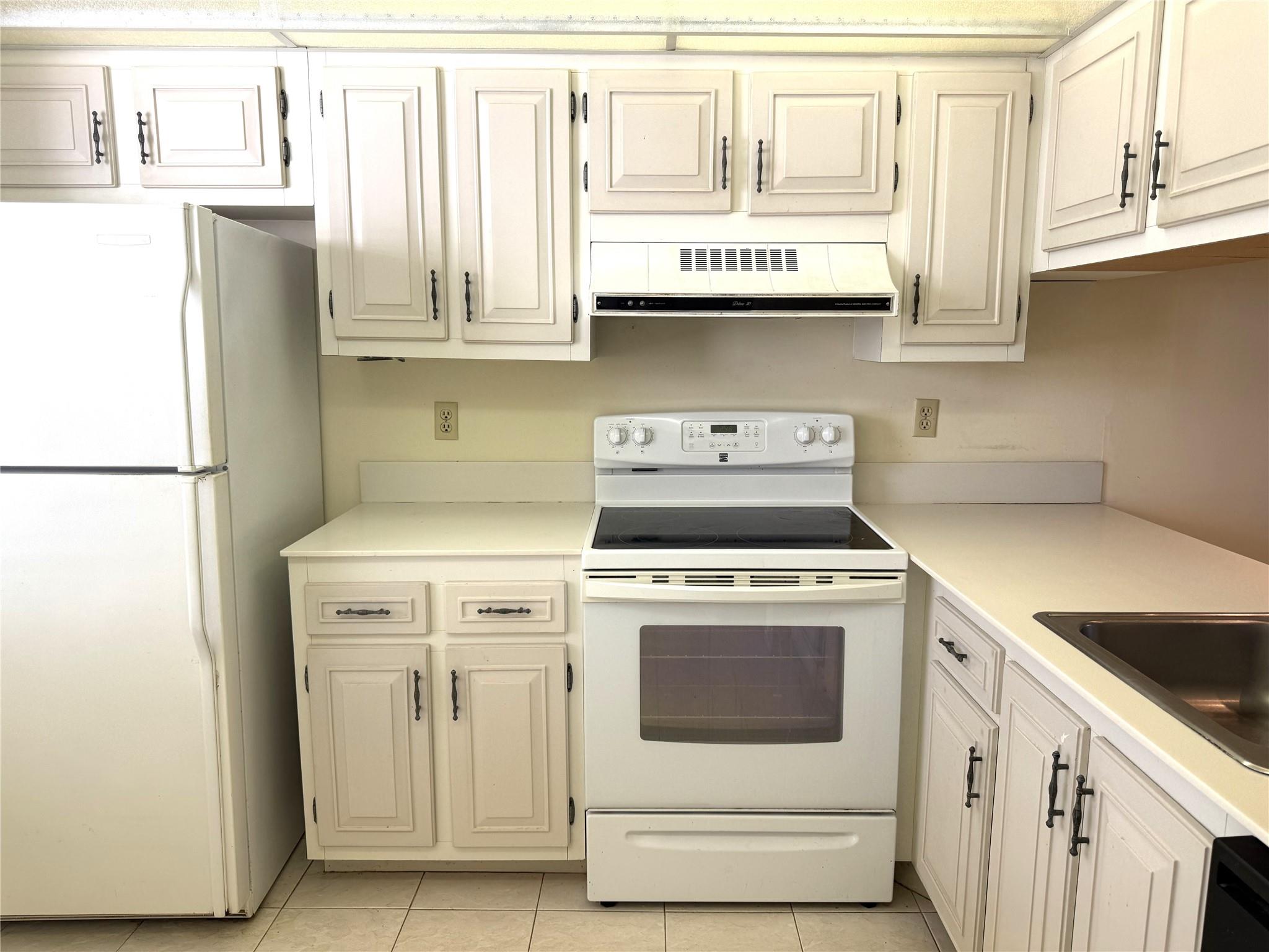 WYNMOOR - Residential