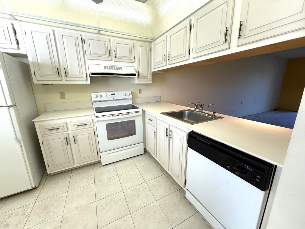 WYNMOOR - Residential