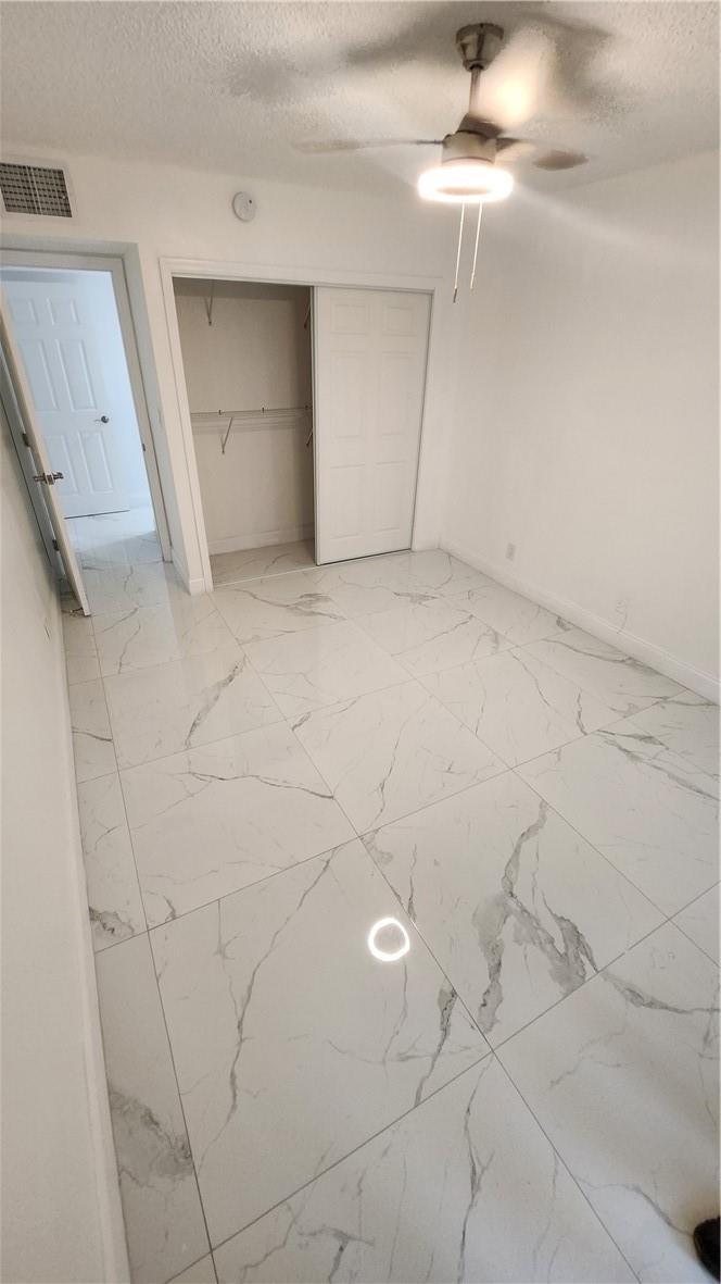 THE LAKES OF INVERRARY - Residential Lease