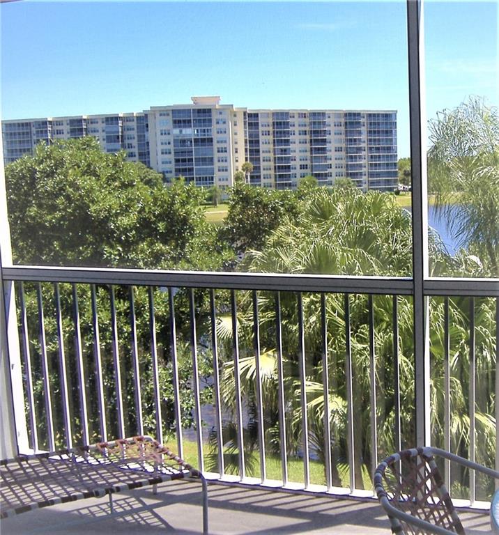 PALM AIRE COUNTRY CLUB - Residential