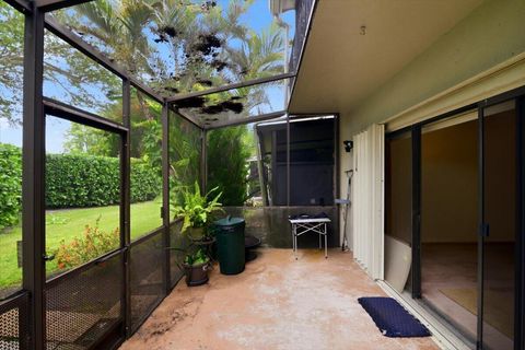 Tiny photo for 275 Jacaranda Drive, Plantation, FL 33324 (MLS # B26037538)