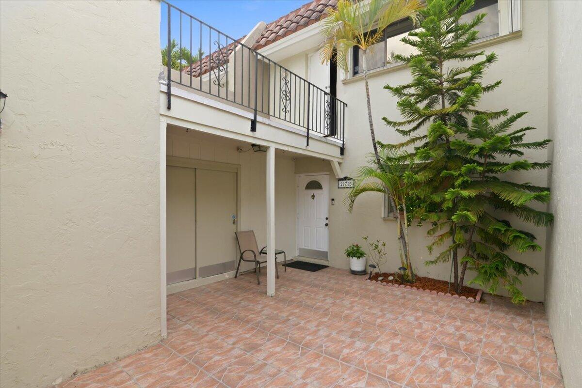 275 Jacaranda Drive