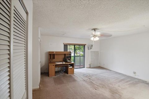 Tiny photo for 275 Jacaranda Drive, Plantation, FL 33324 (MLS # B26037538)