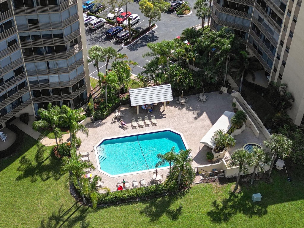 ENVIRON TOWERS - Residential