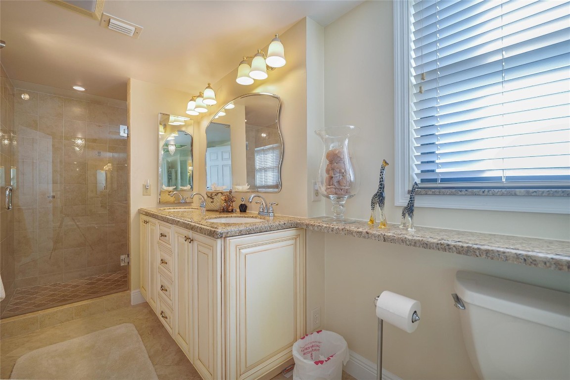 ENVIRON TOWERS - Residential