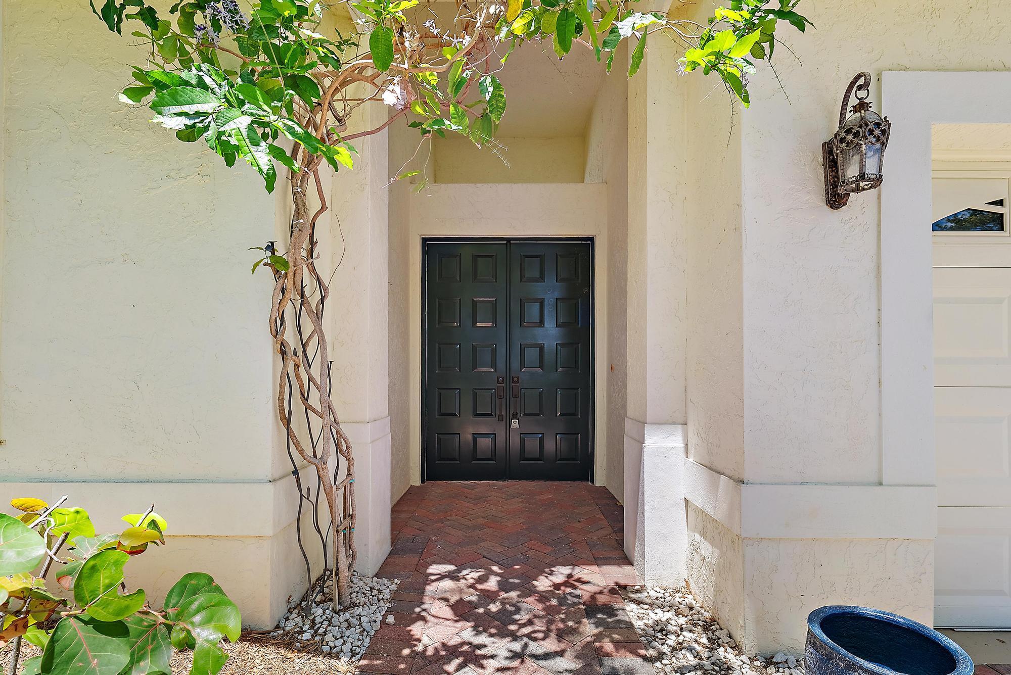 HIDDEN HOLLOW - Residential