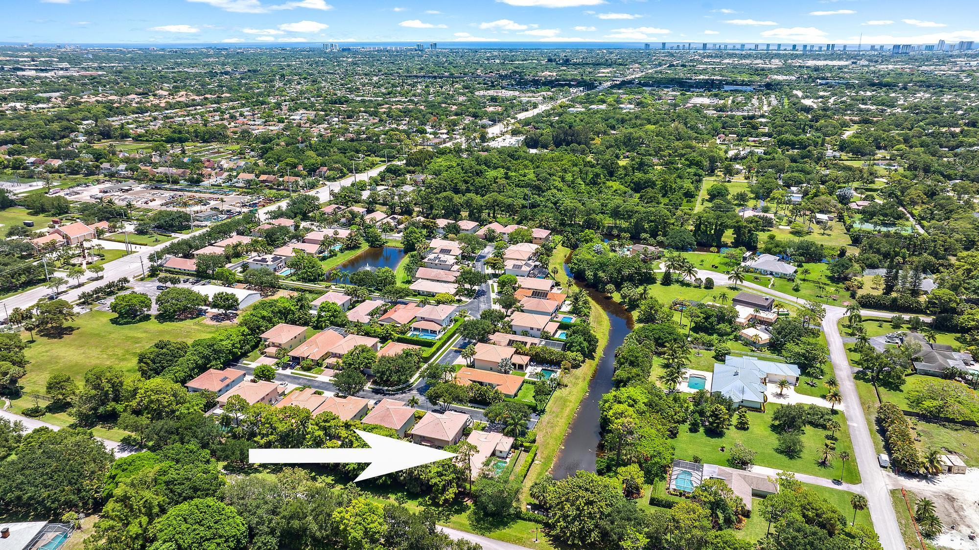 HIDDEN HOLLOW - Residential