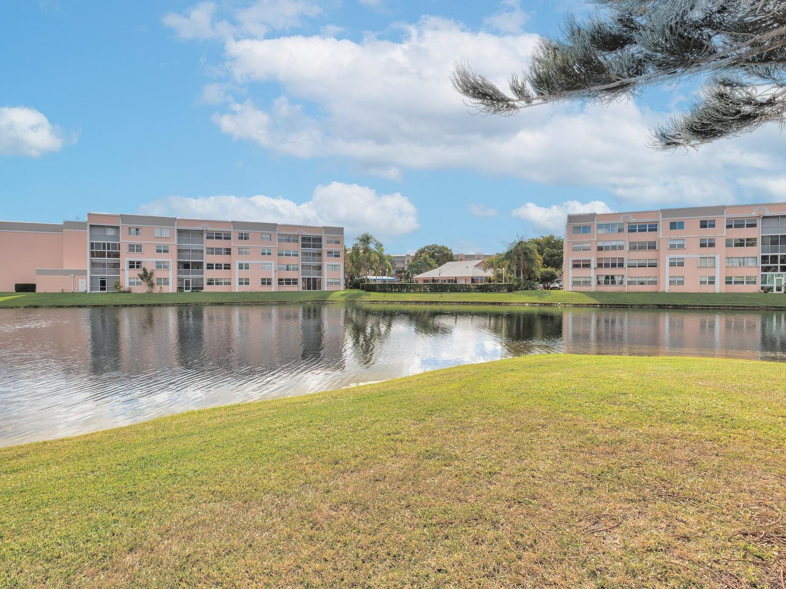 Sunrise Lakes Phase 4 - Residential