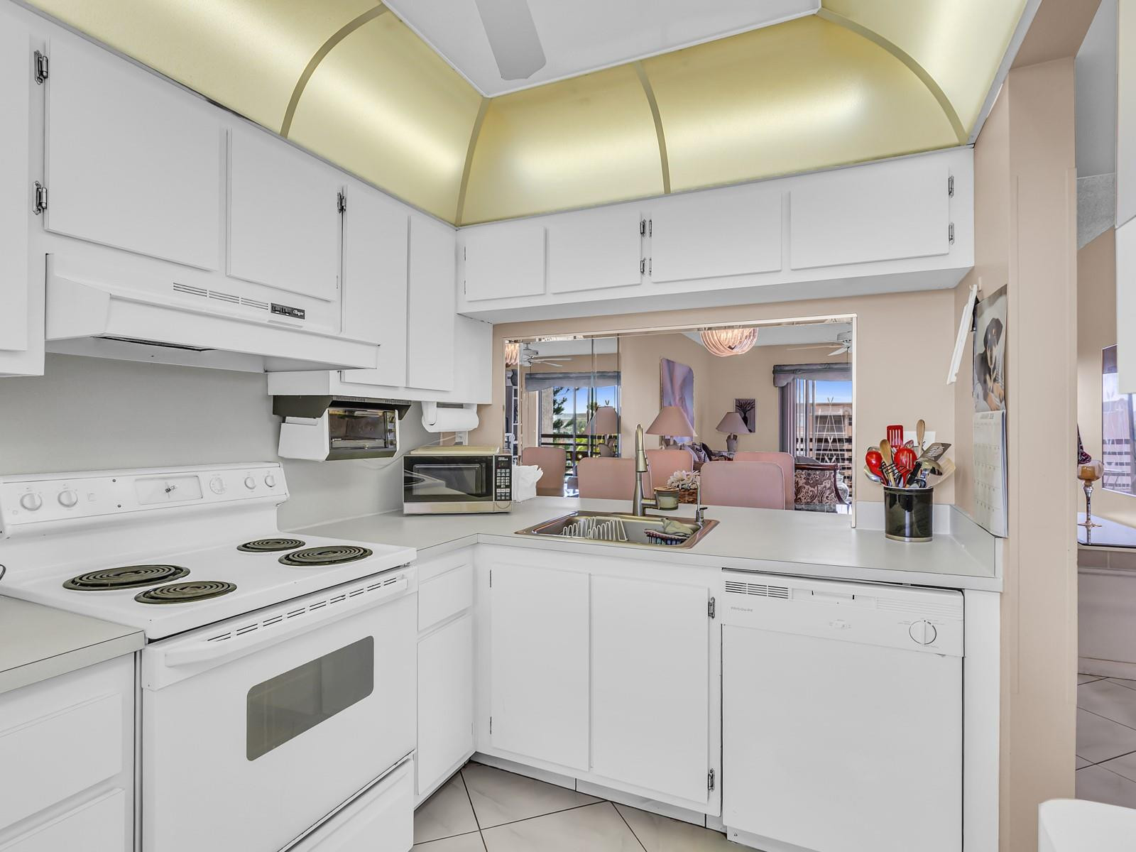 Sunrise Lakes Phase 4 - Residential