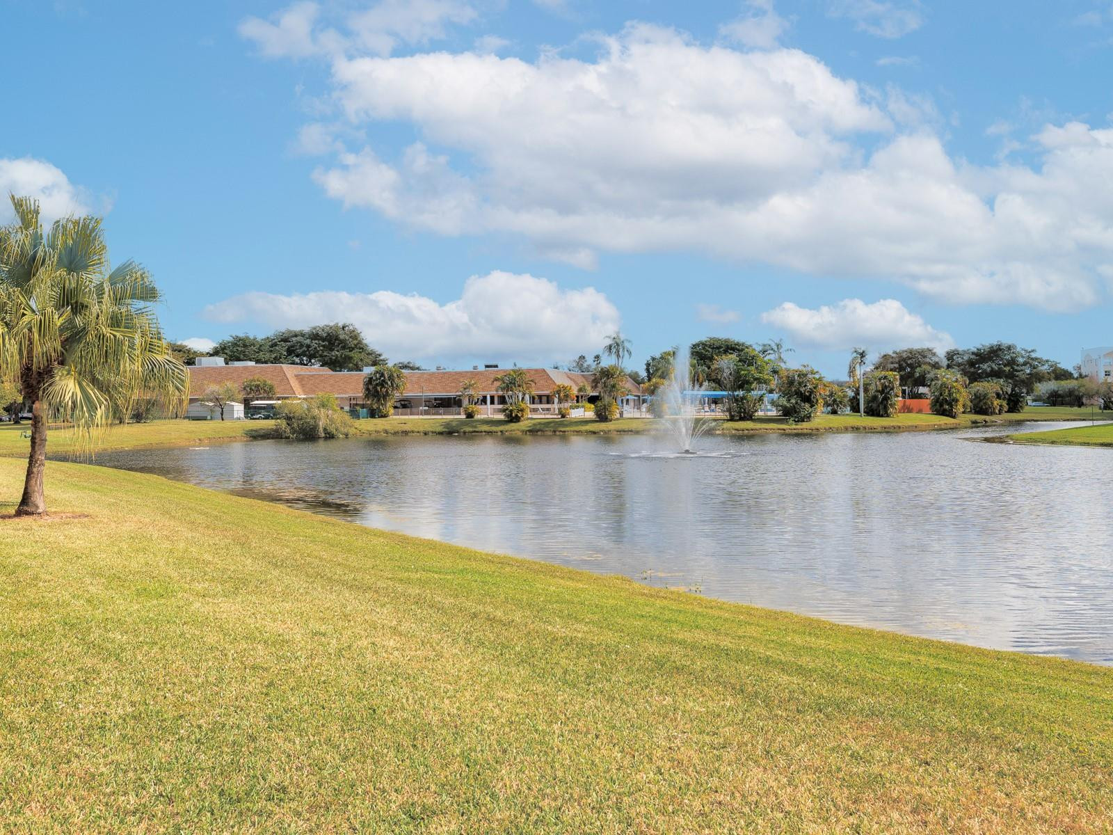 Sunrise Lakes Phase 4 - Residential