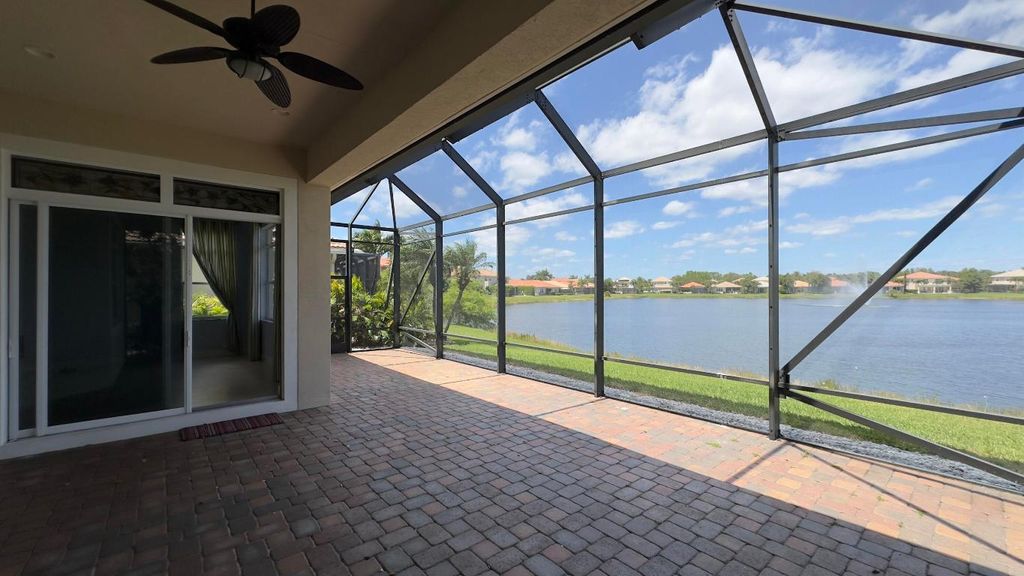 Photo of 12090 Aviles Circle, Palm Beach Gardens, FL 33418 (MLS # R10982471)