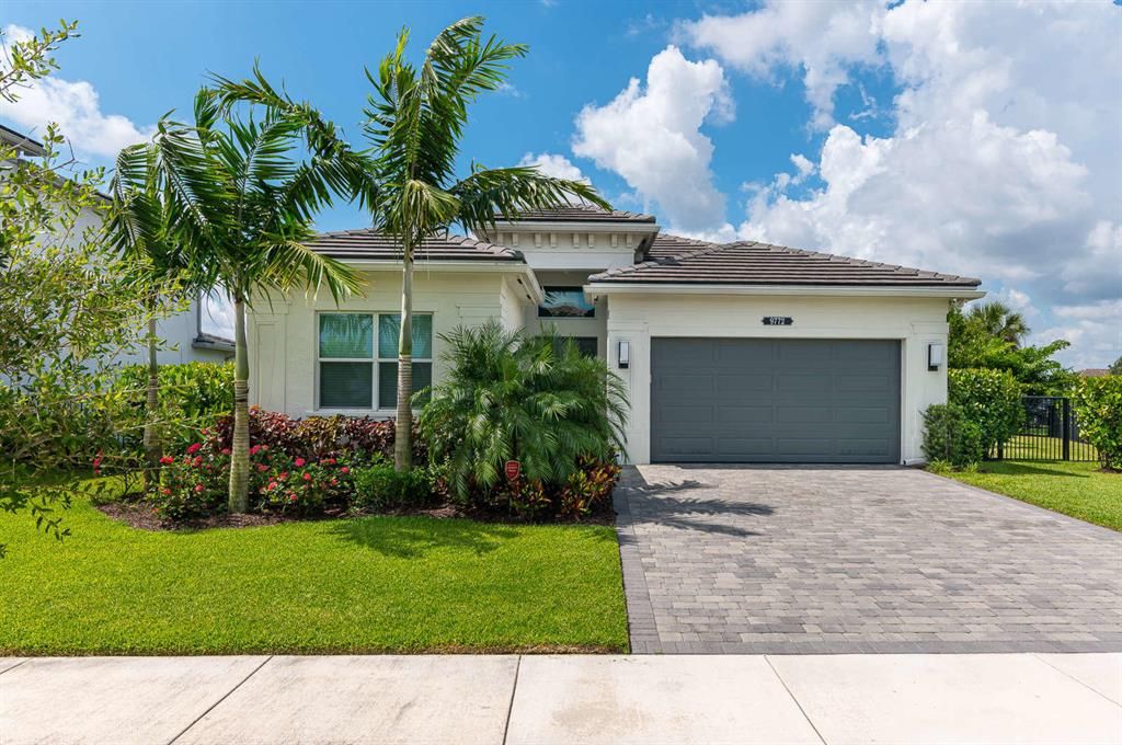 Photo of 9772 Celtic Sea Lane, Delray Beach, FL 33446 (MLS # R10705117)