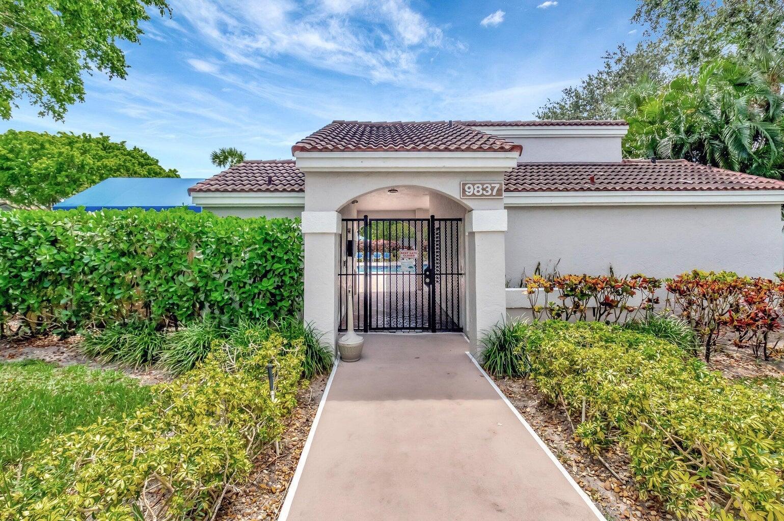 PLATINA / ALEXANDRA VILLA - Residential Lease