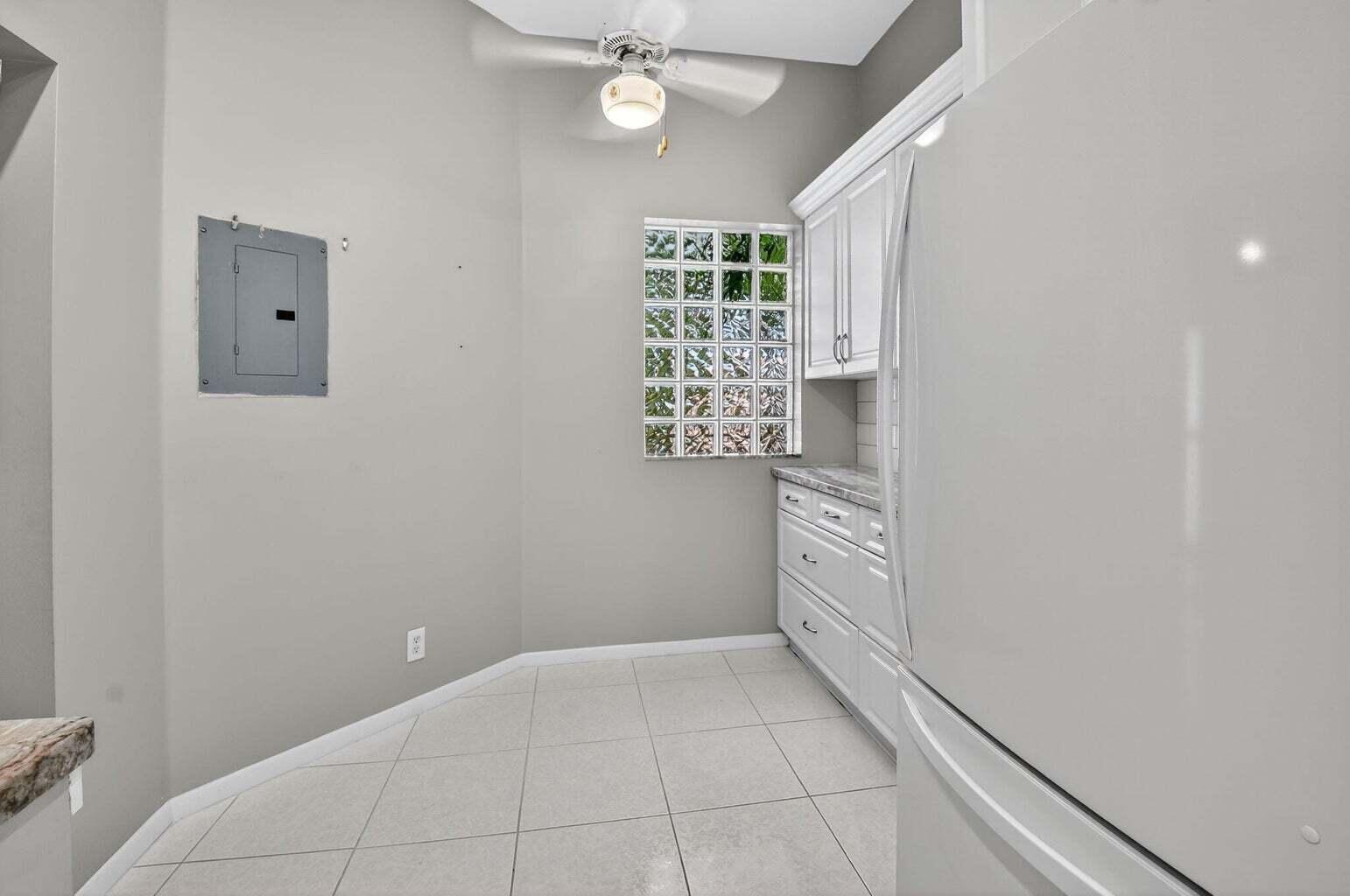 PLATINA / ALEXANDRA VILLA - Residential Lease