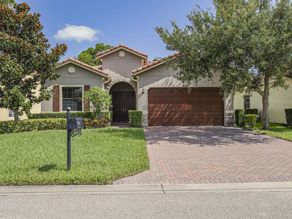 Photo of 4338 56TH Lane, Vero Beach, FL 32967 (MLS # B26068571)