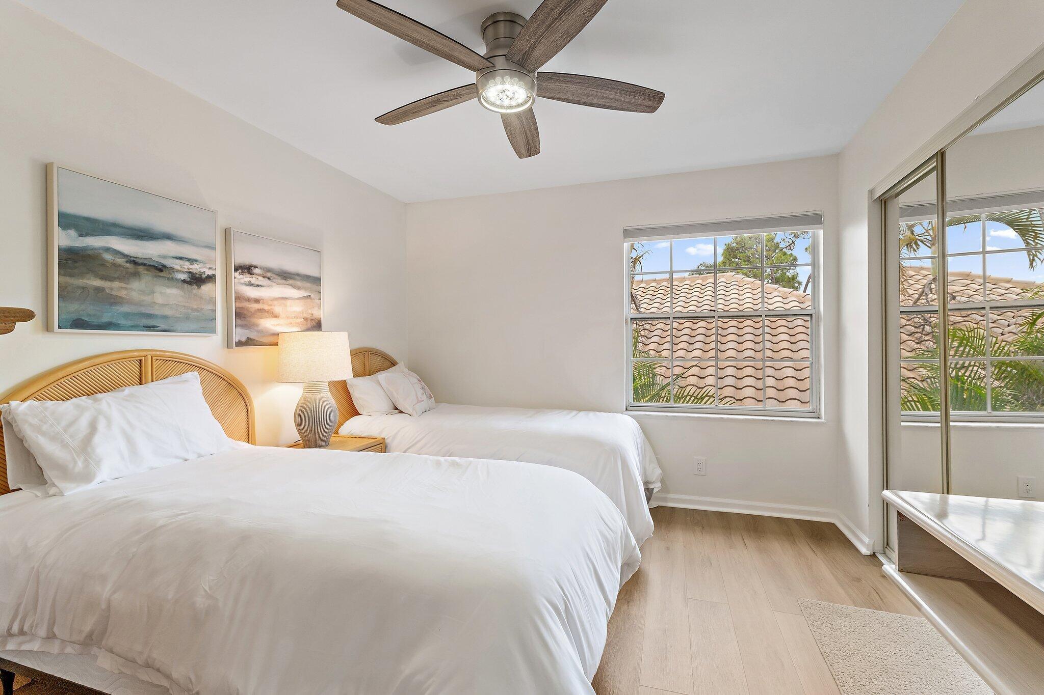 PGA RESORT COMMUNITY OF E - Residential Lease