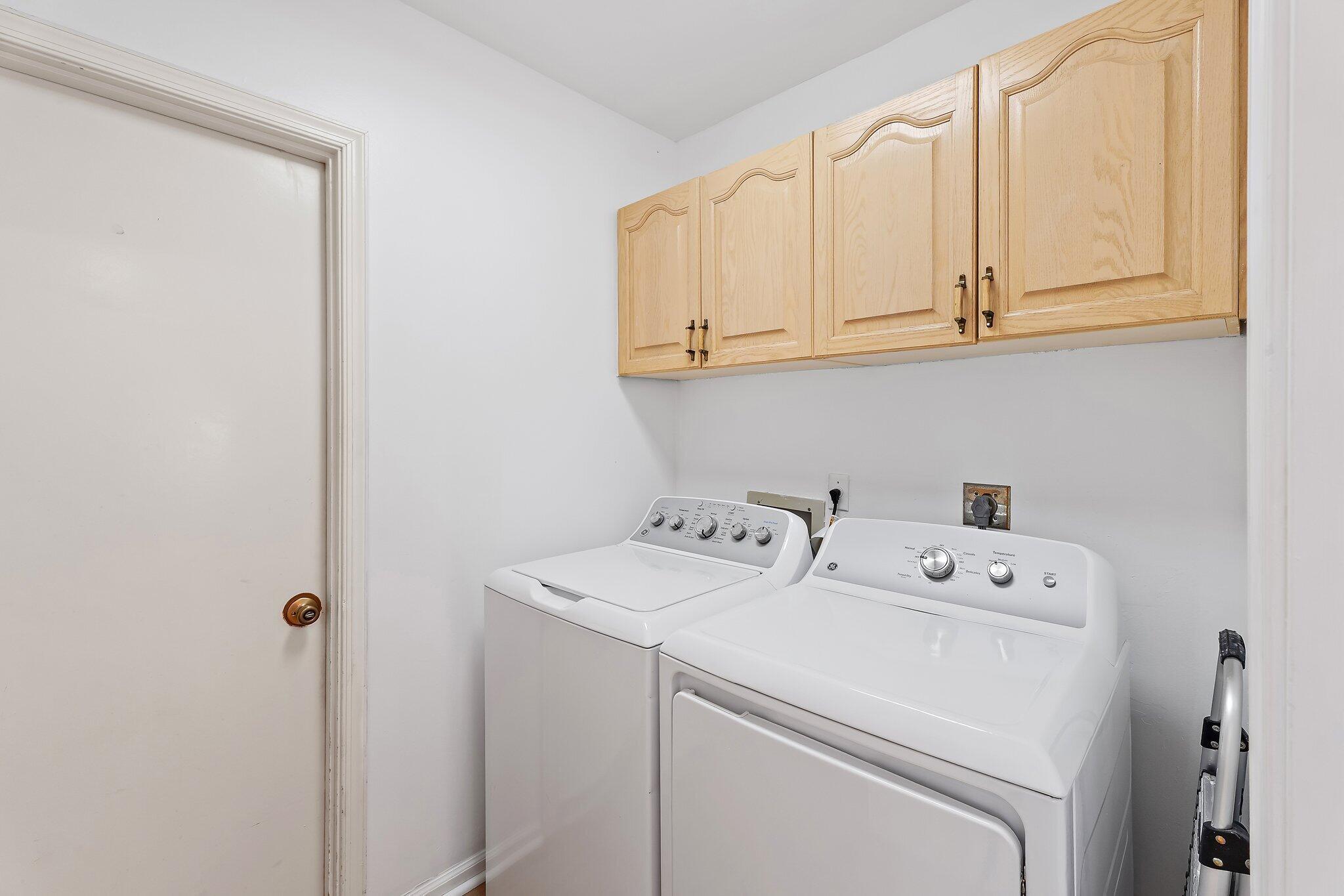 PGA RESORT COMMUNITY OF E - Residential Lease