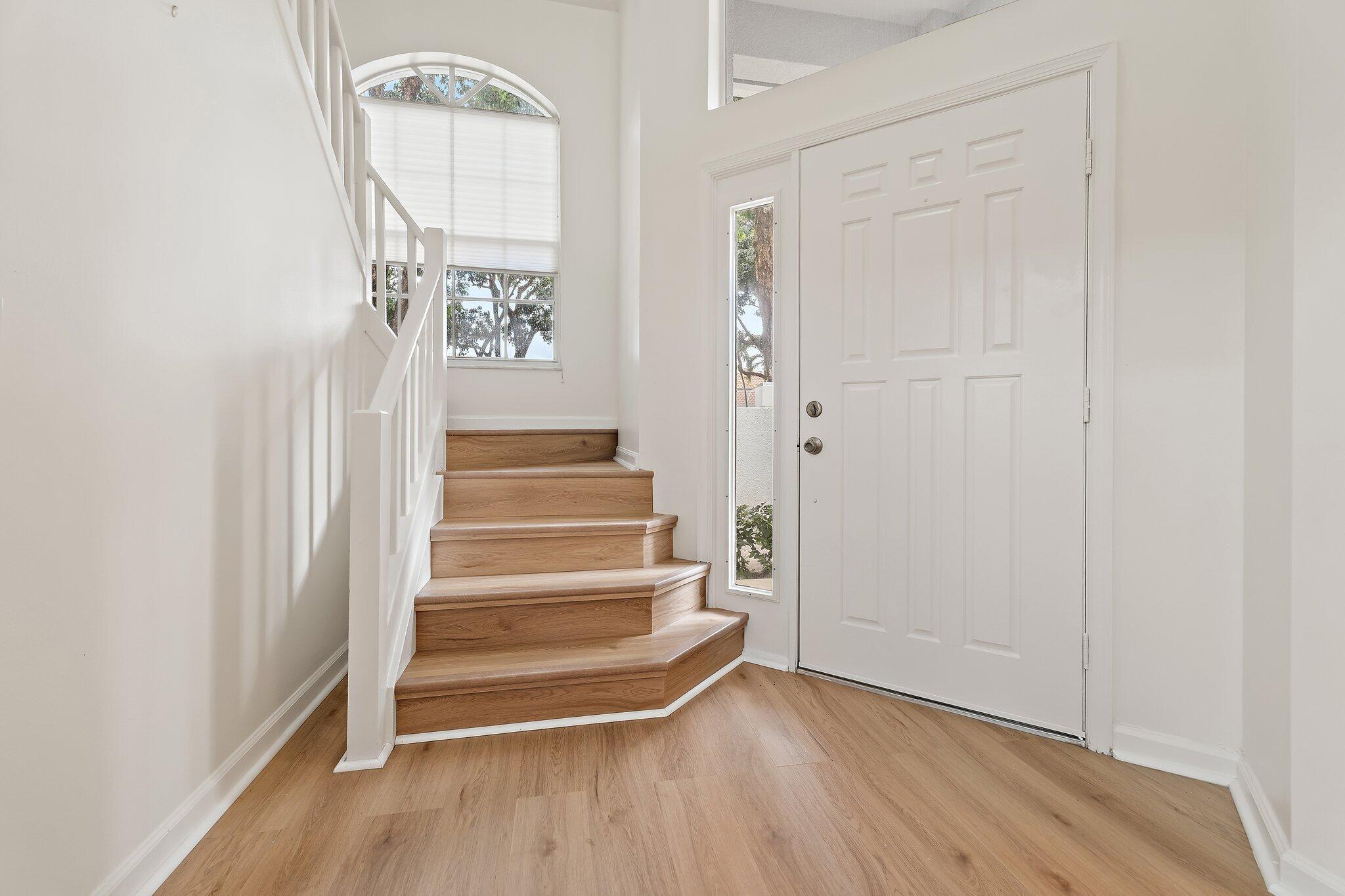 PGA RESORT COMMUNITY OF E - Residential Lease