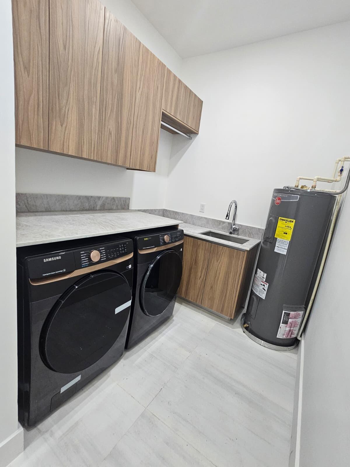 DEER RUN - Residential