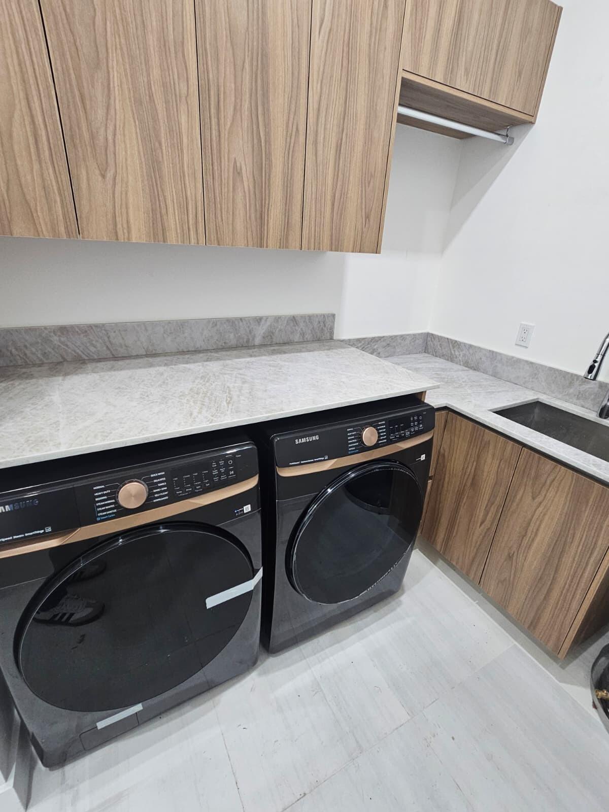 DEER RUN - Residential