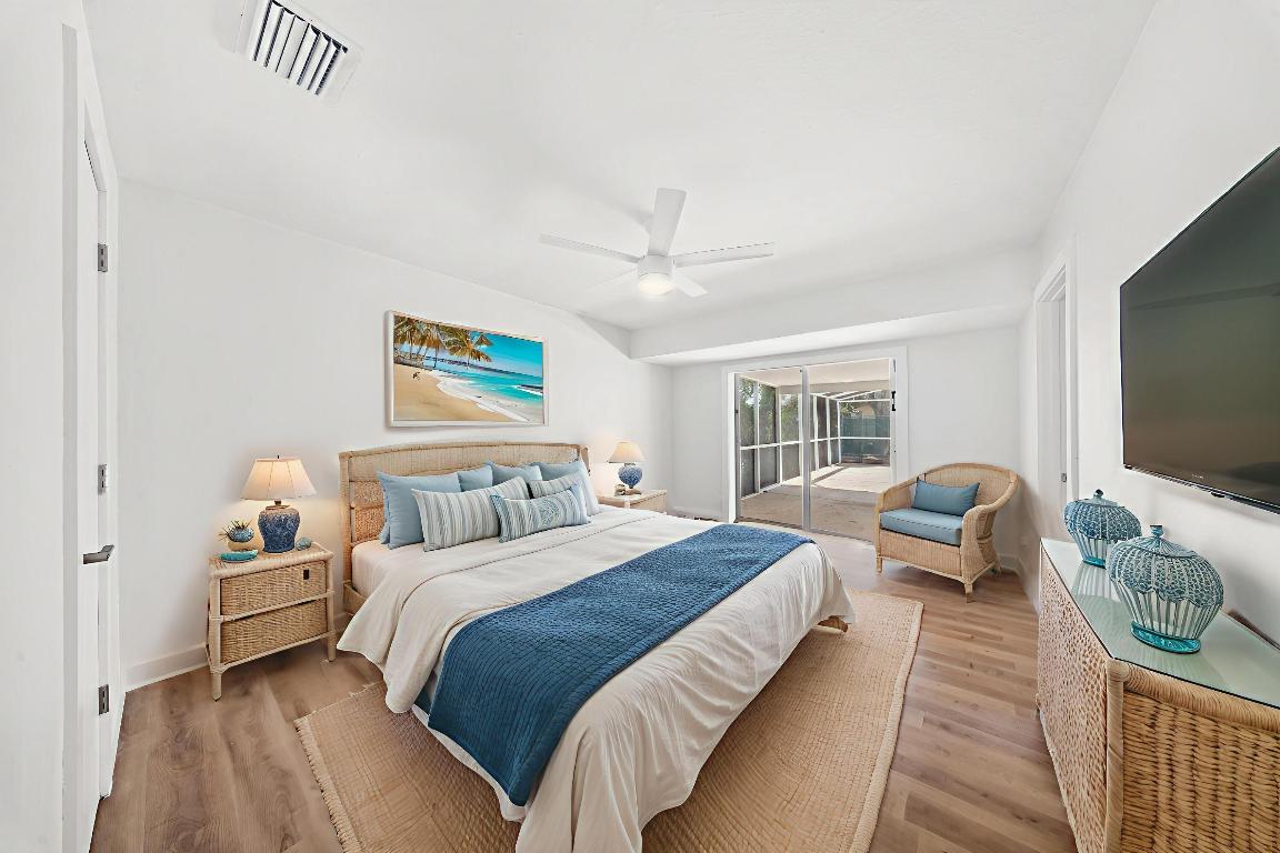 SECOND / FIRST REPLAT IN SEBASTIAN HIGHLANDS UNIT - Residential