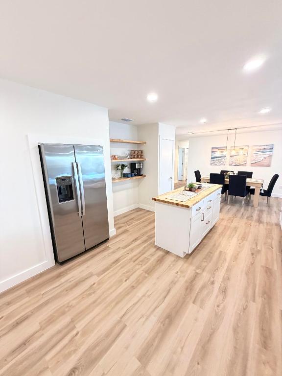 SECOND / FIRST REPLAT IN SEBASTIAN HIGHLANDS UNIT - Residential