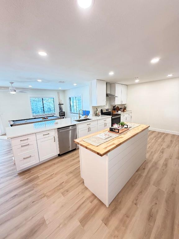 SECOND / FIRST REPLAT IN SEBASTIAN HIGHLANDS UNIT - Residential