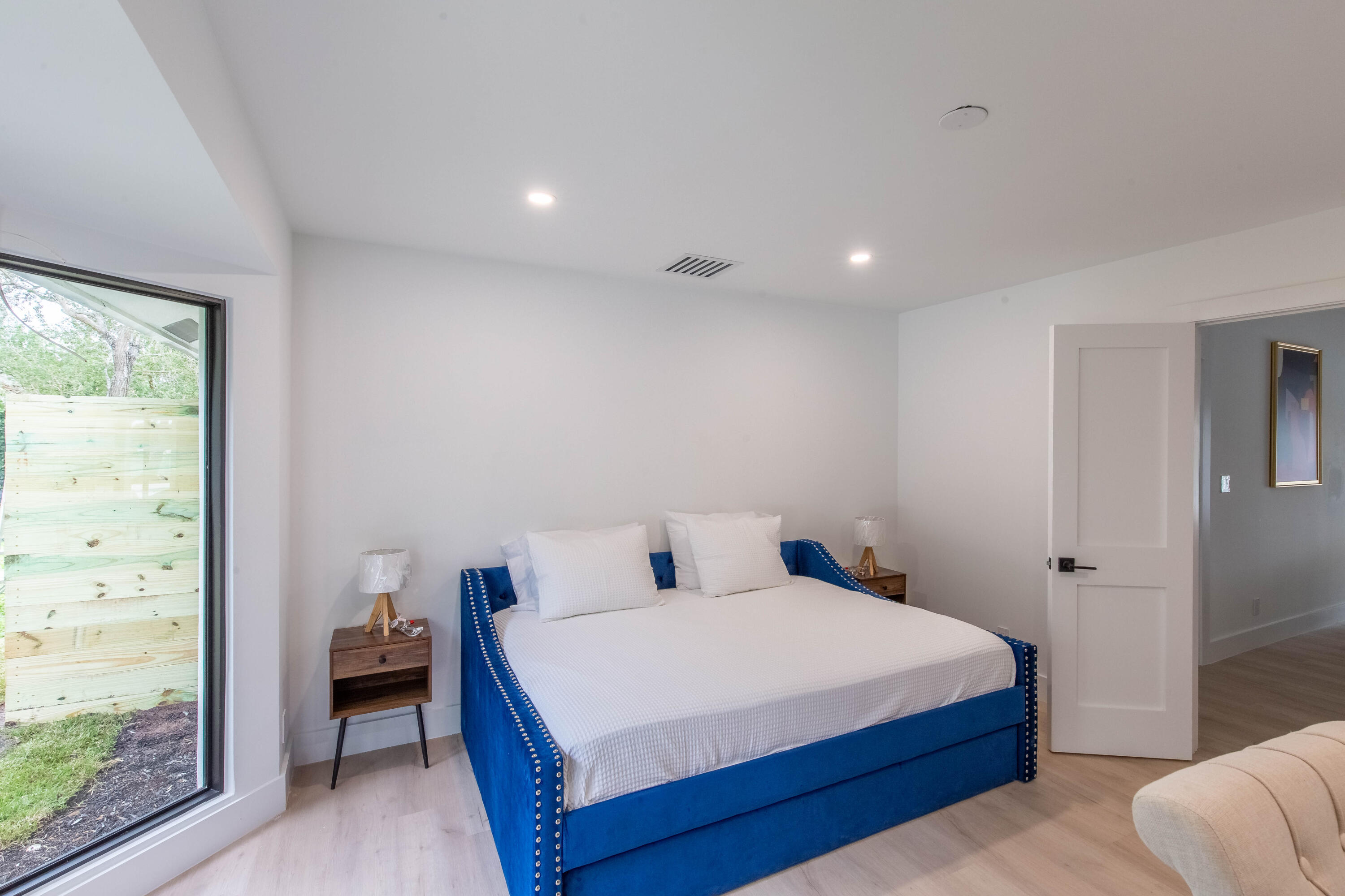 SADDLE TRAIL PARK OF WELLINGTON - Land