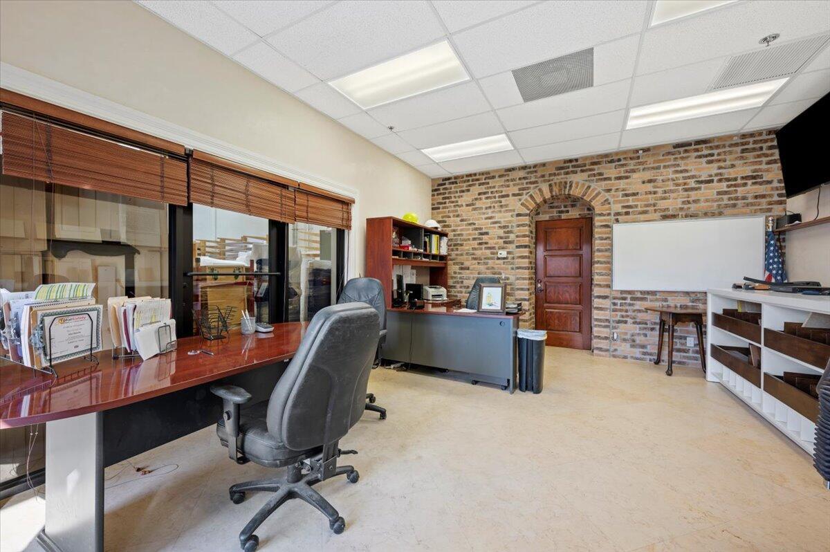 ESTATES OF SOUTH PALM BEA - Commercial Sale