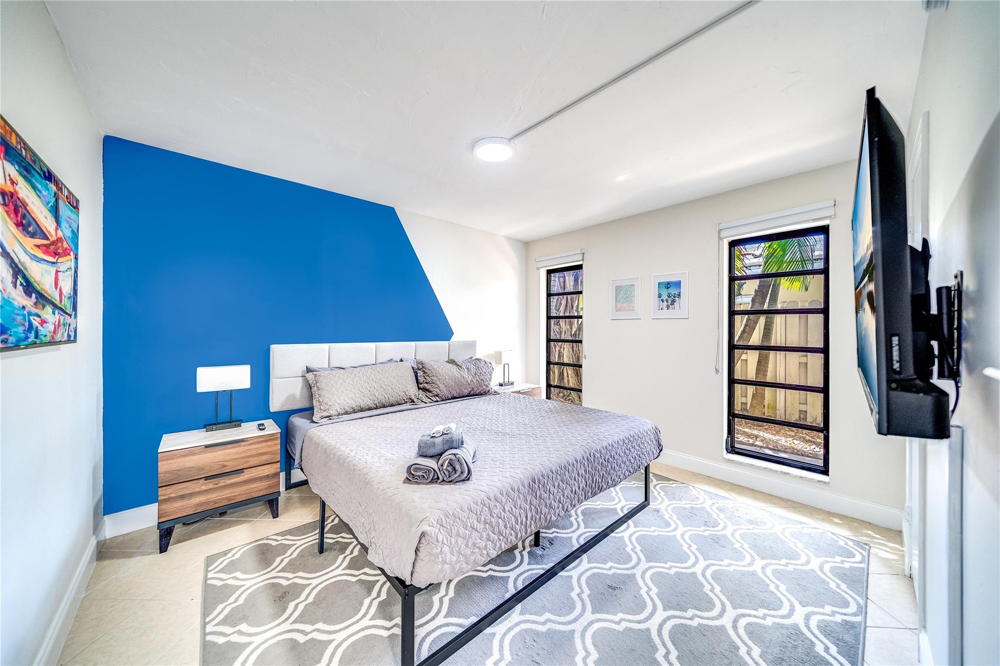 VICTORIA ISLES - Residential Income