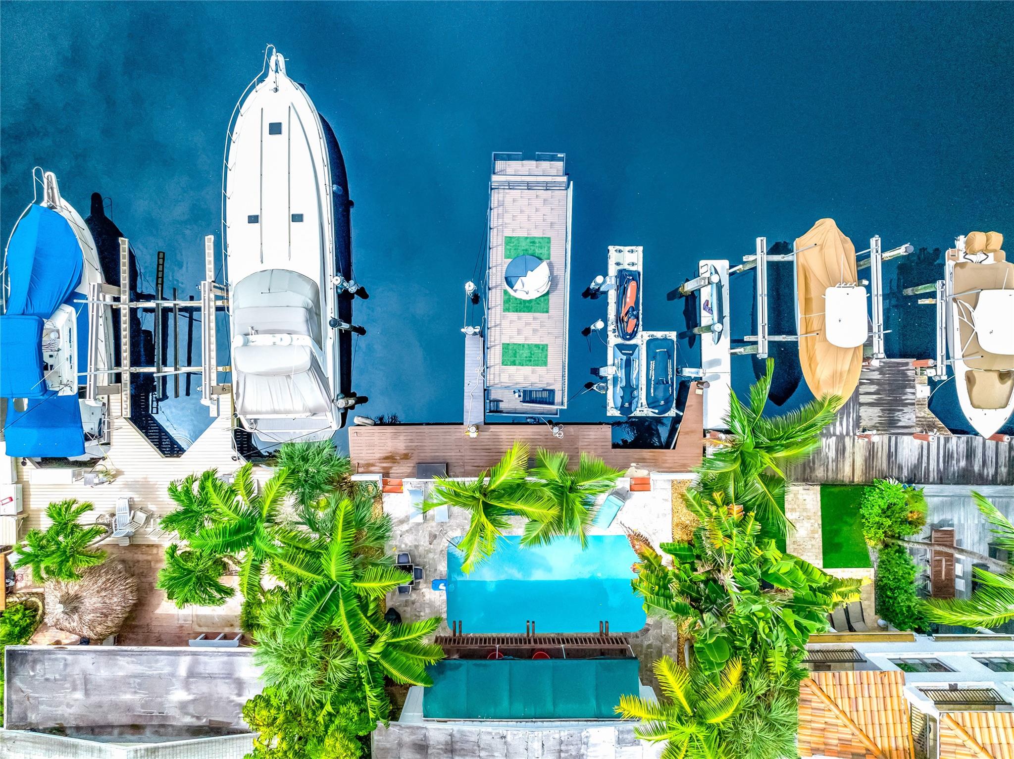 VICTORIA ISLES - Residential Income