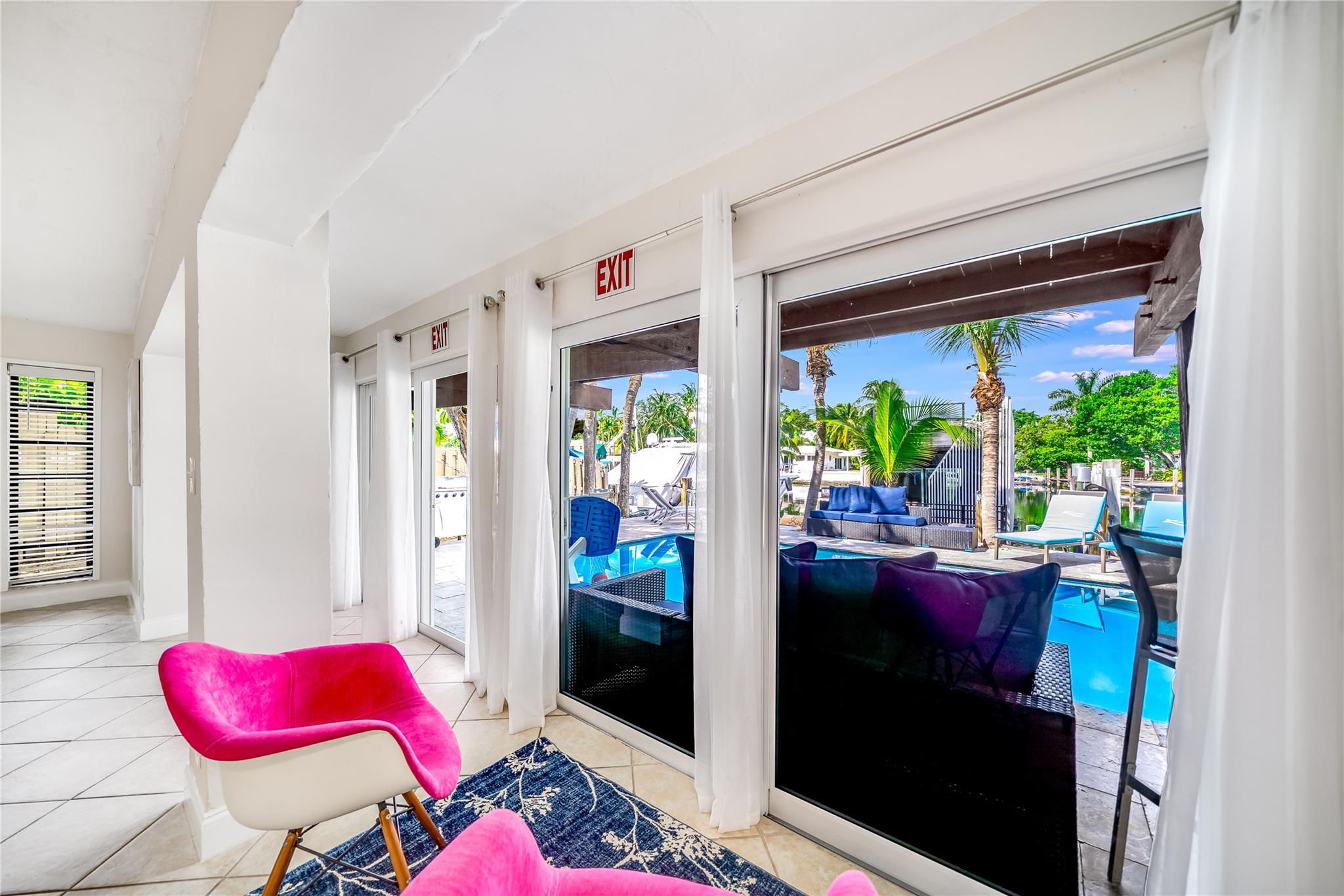 VICTORIA ISLES - Residential Income