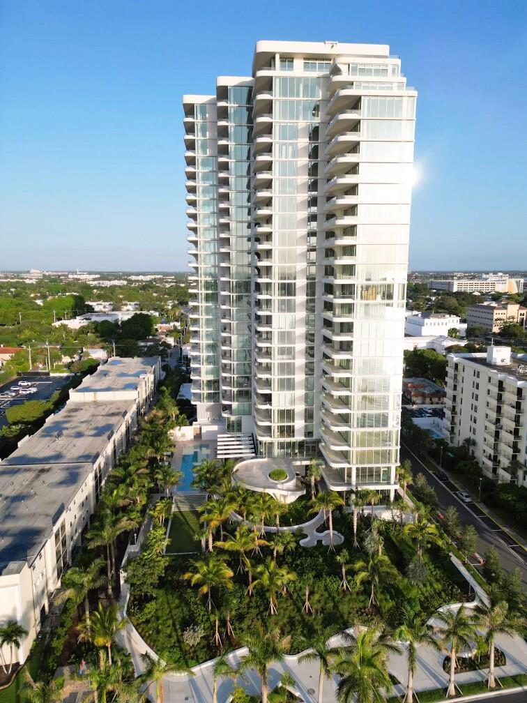 La Clara - Residential