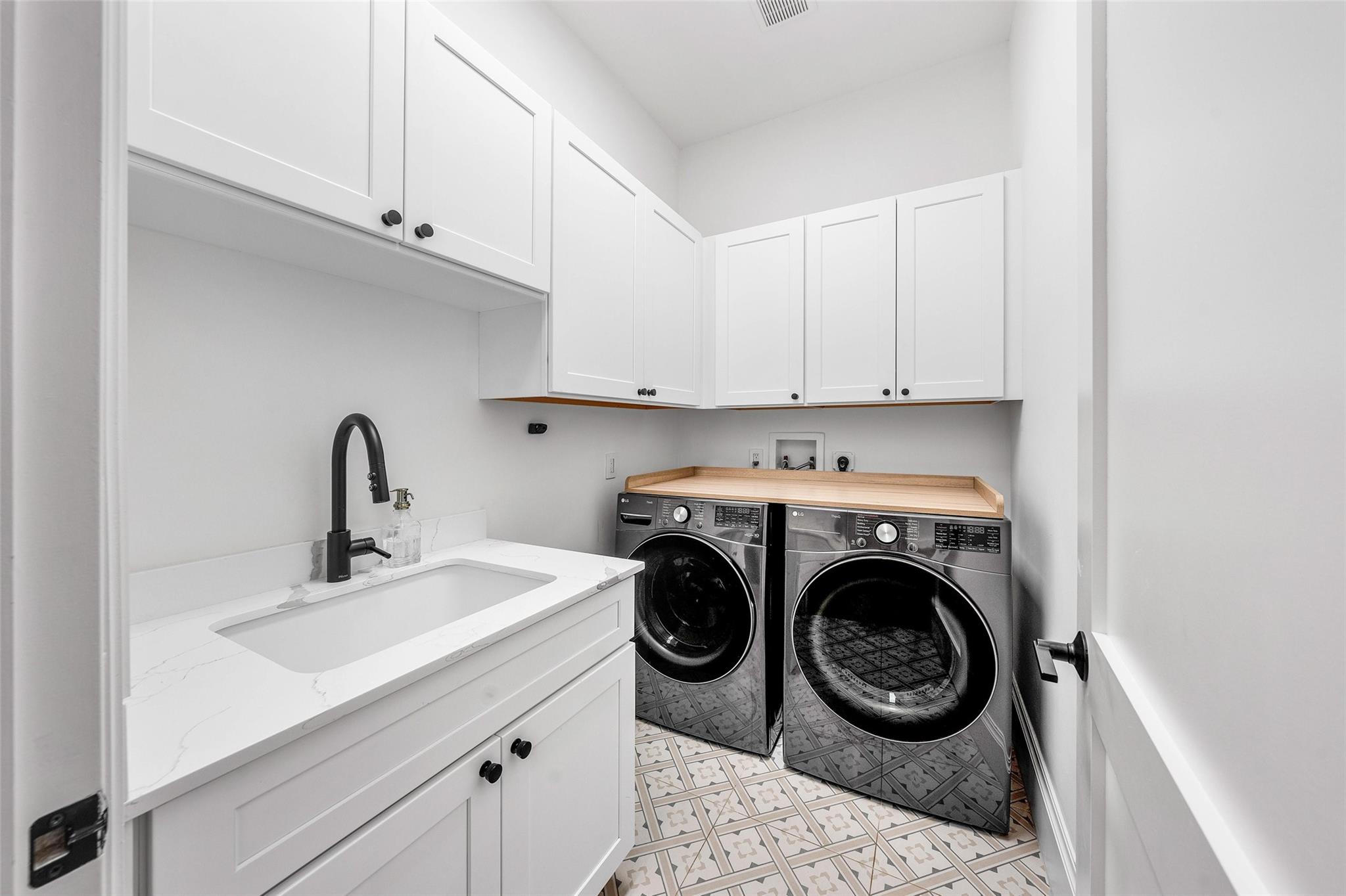 ANDOVER - Residential