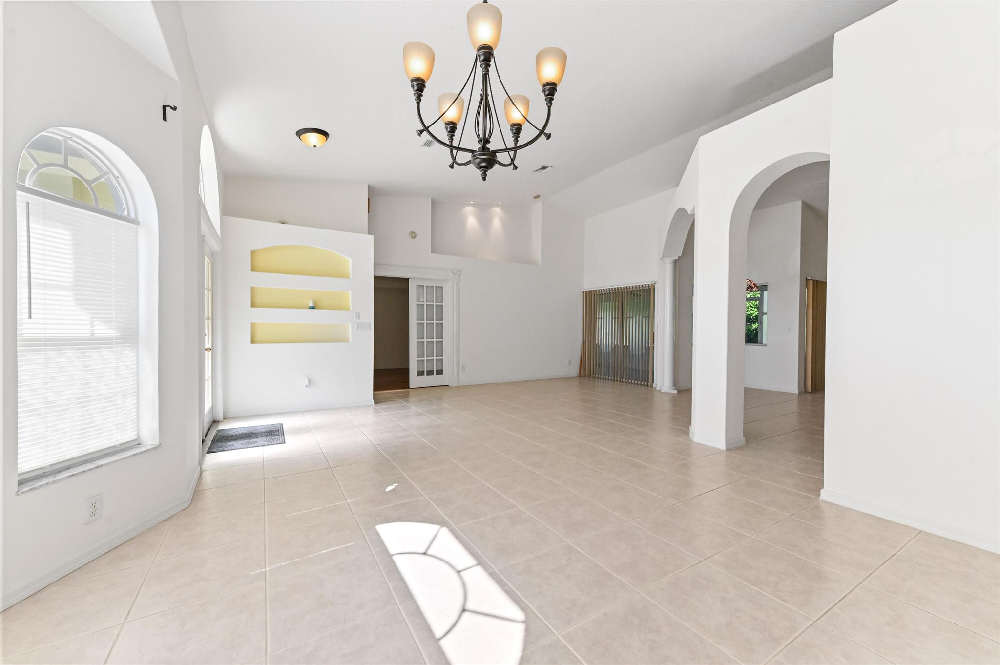 PORT ST LUCIE SECTION 15 - Residential Lease