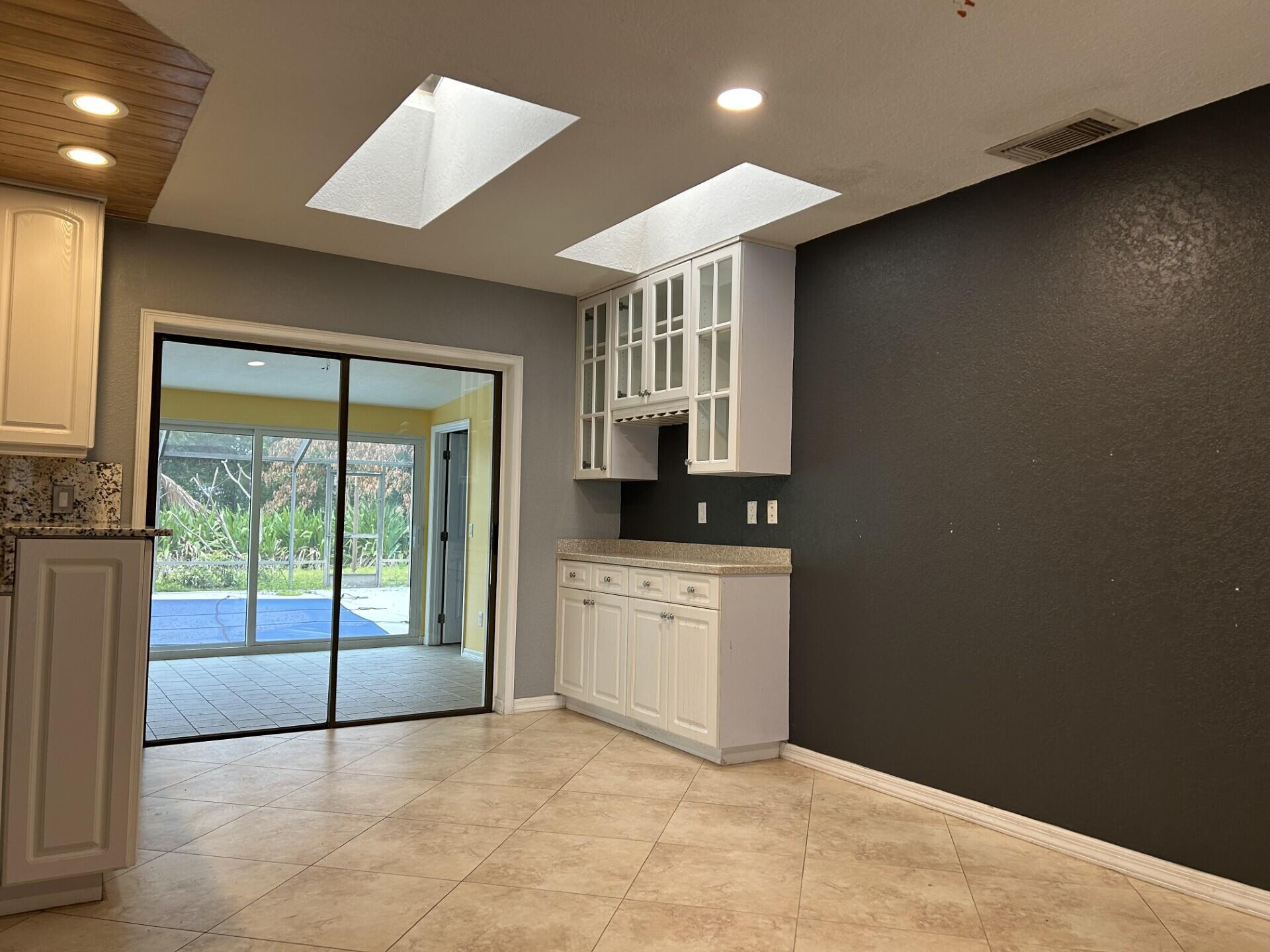 SOUTH PORT ST LUCIE UNIT 4 - Residential