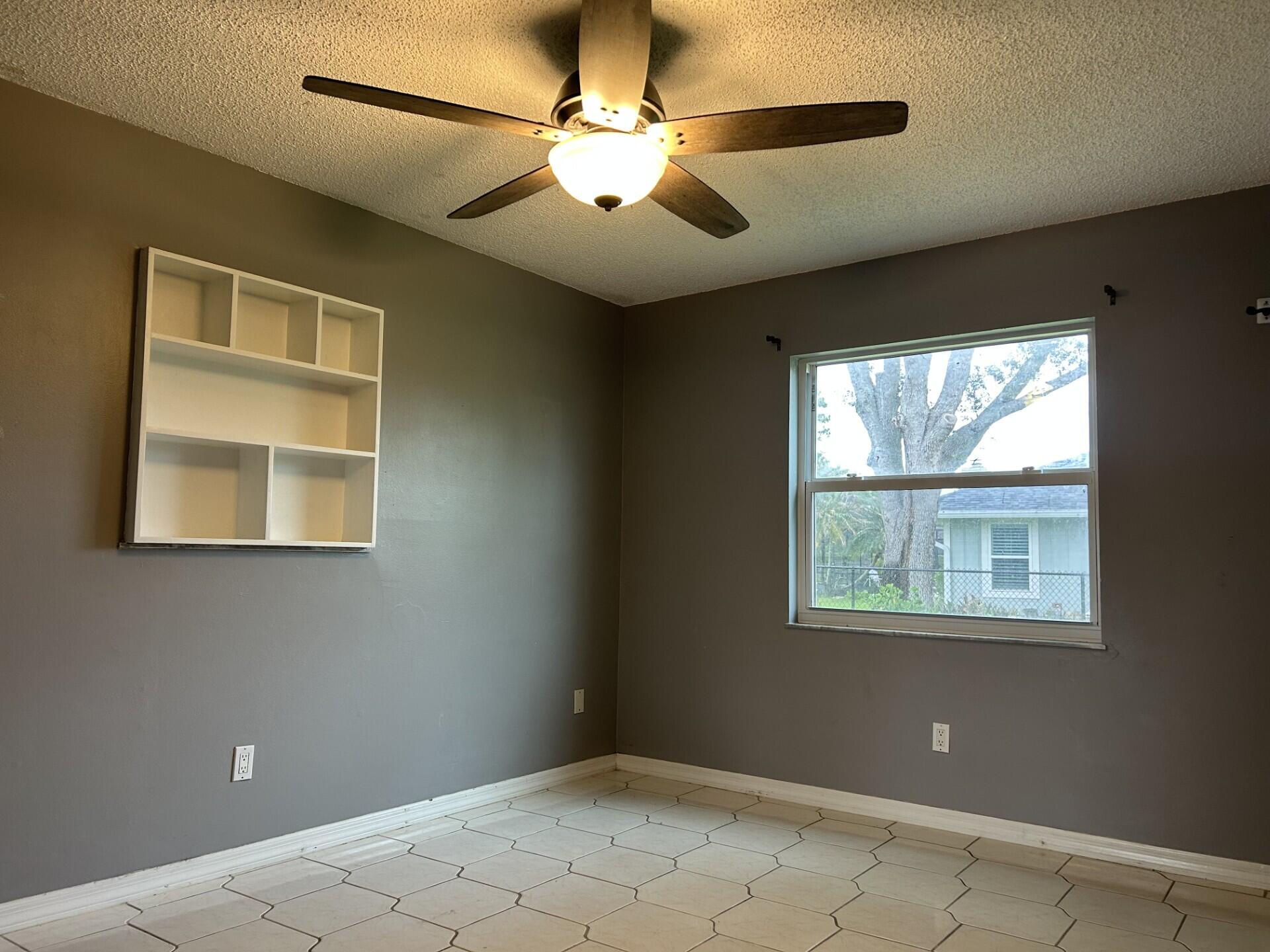 SOUTH PORT ST LUCIE UNIT 4 - Residential