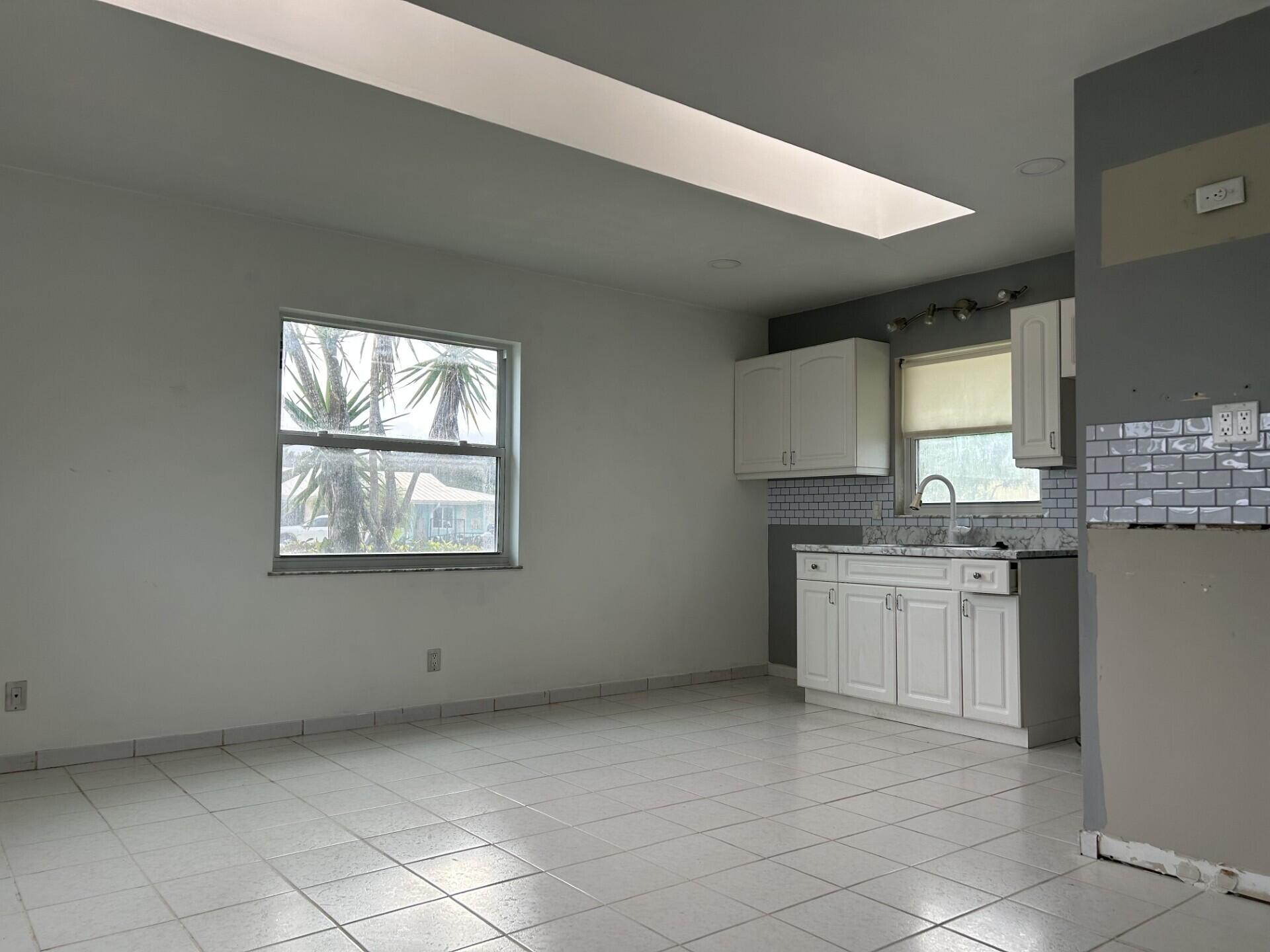 SOUTH PORT ST LUCIE UNIT 4 - Residential