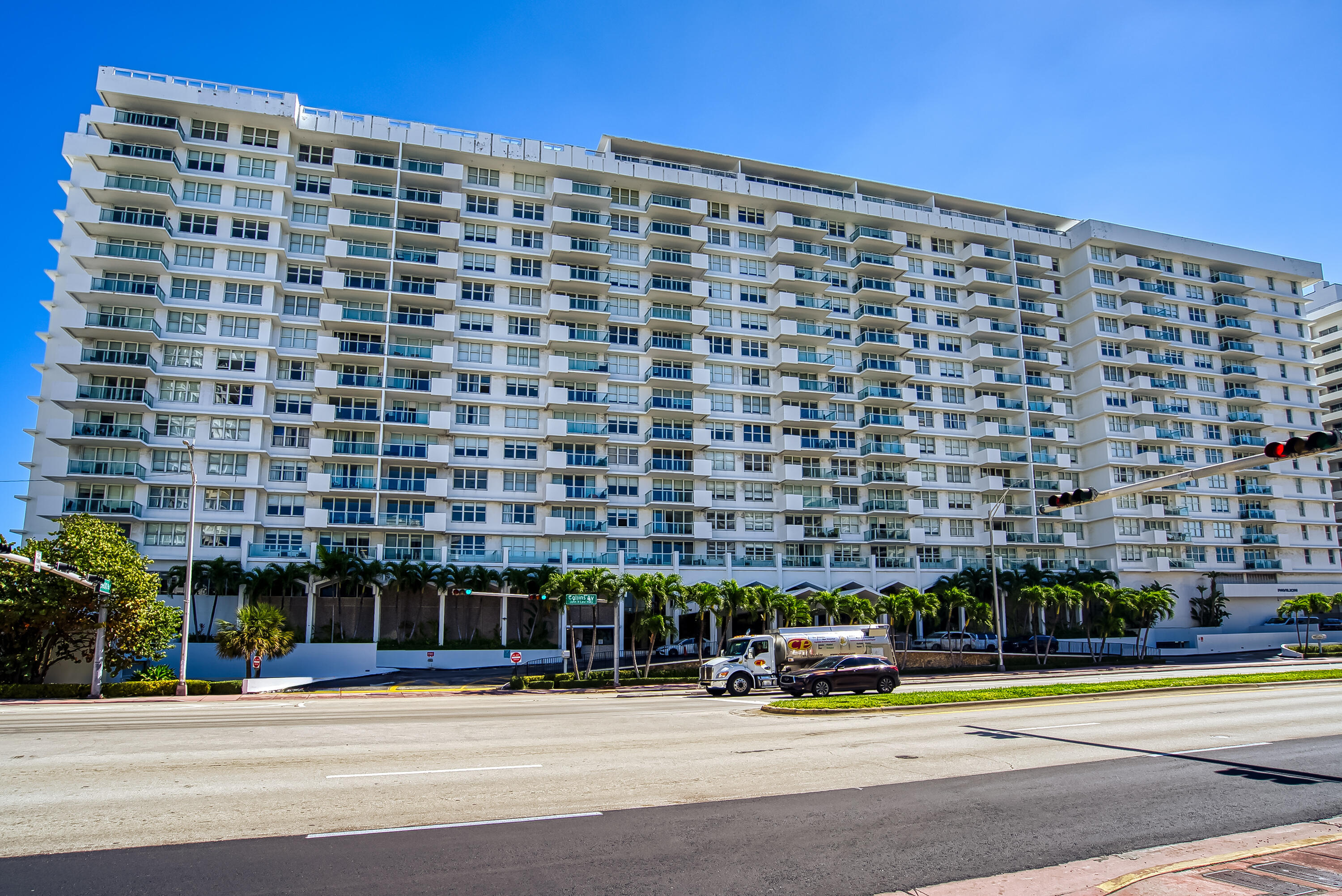 THE PAVILION - Residential