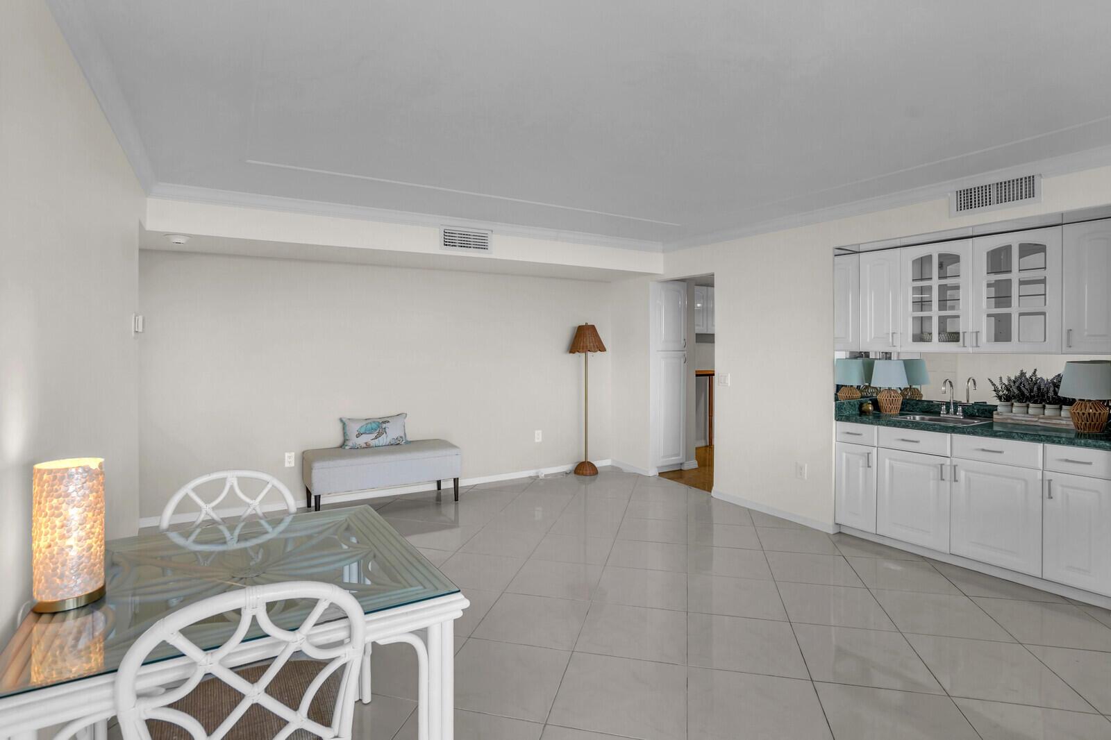 PALM BEACH HOUSE - Residential