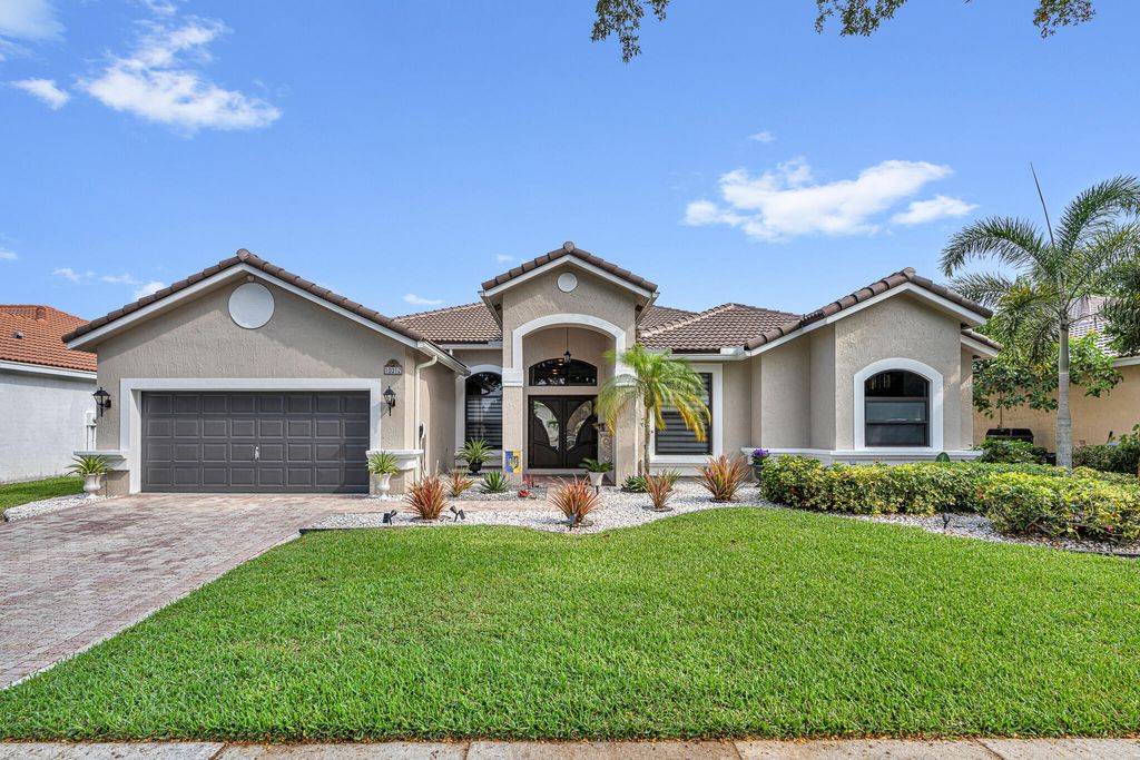 Photo of 10312 Lexington Estates Boulevard, Boca Raton, FL 33428 (MLS # R10987832)