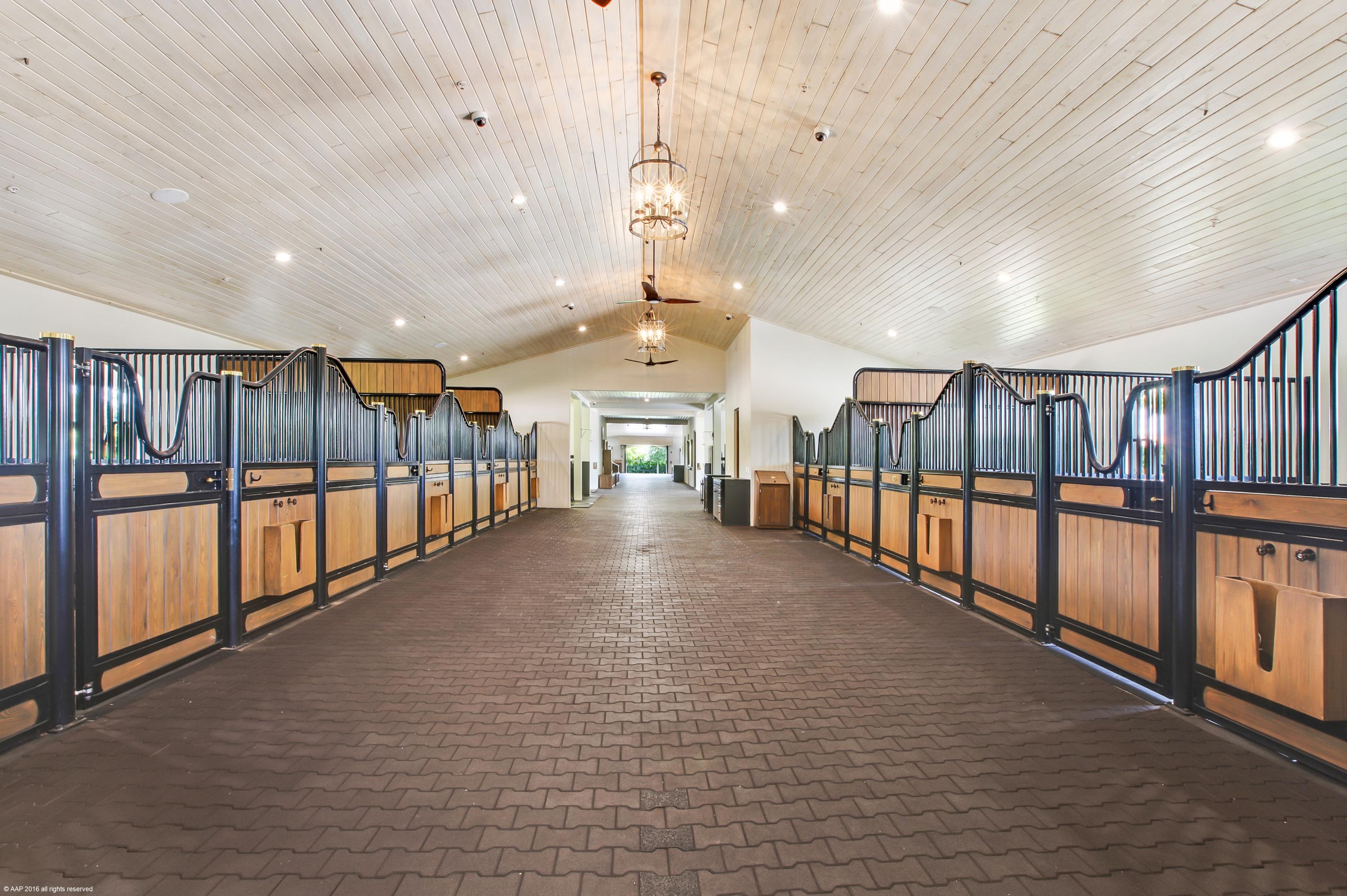 GRAND PRIX VILLAGE SOUTH - Residential