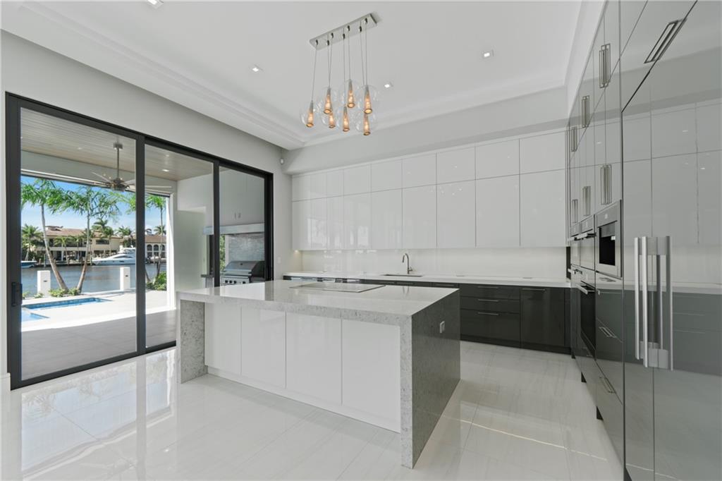 Lake Placid 35-23 B - Residential