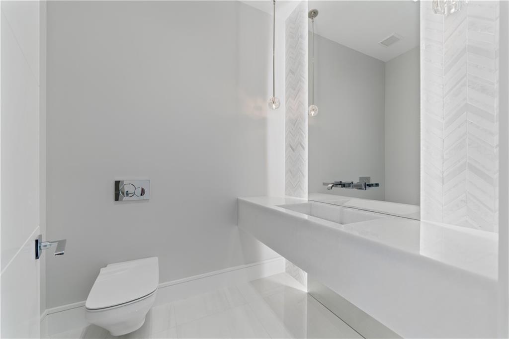 Lake Placid 35-23 B - Residential