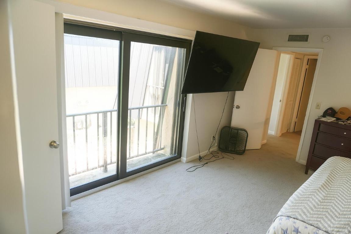 WATERSIDE ESTATES - Residential